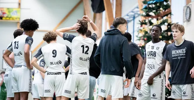 photo  les u18 de l’union rennes réalisent une superbe saison.  &copy;  marion morio 