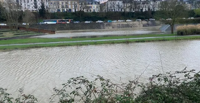 photo  l’île aux planches, dans le centre-ville du mans (sarthe), en partie submergée.  &copy;  ouest-france 