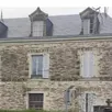 photo  l’ancienne habitation du curé a été estimée entre 180 000 € et 188 500 €. 