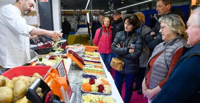 photo  angers, le 18 avril 2023. la foire expo attire plusieurs dizaines de milliers de visiteurs.  &copy;  co - laurent combet 