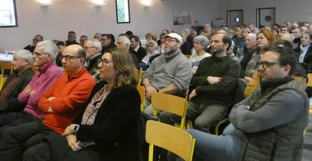 photo  une partie des personnes présentes à l’assemblée générale.  &copy;  ouest-france 