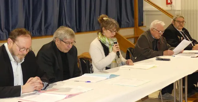 photo  catherine cruchet a été réélue à la présidence.  &copy;  le maine libre 