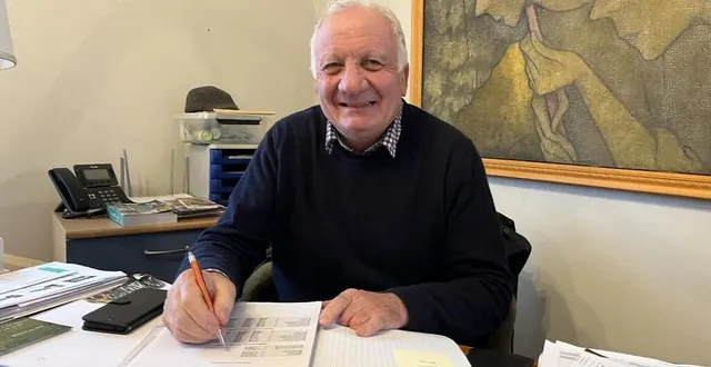 photo  alain cruchet, maire du luart.  &copy;  le maine libre 