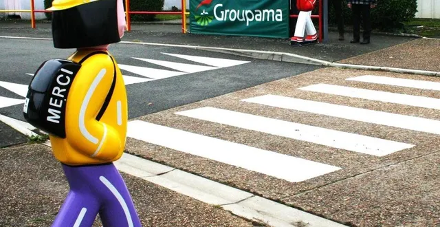 photo  comme à courceboeufs (photo), zoé protégeait un passage piétons à savigné-l’évêque. mais elle a disparu, laissant arthur tout seul.  &copy;  photo d’illustration - archives le maine libre 