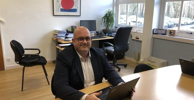 photo  laurent cuquel directeur de l’agrocampus la germinière à rouillon et du lycée andré-provost à brette-les-pins.  &copy;  le maine libre 