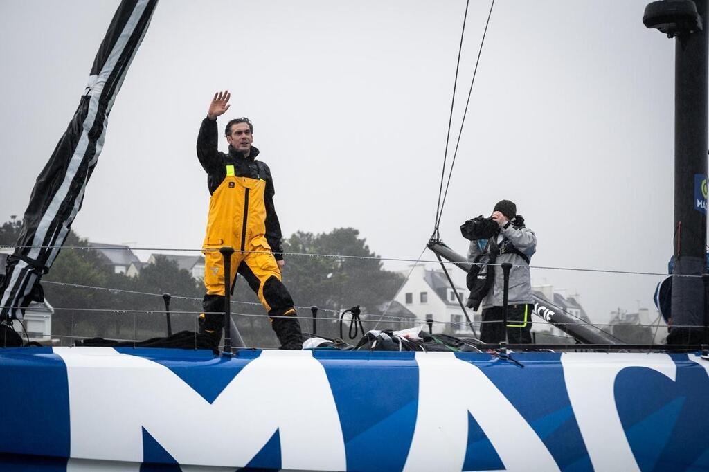 « Ça fait du bien de revenir » Charlie Dalin, vainqueur du Vendée Globe, enfin rentré à