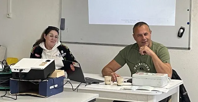 photo  claudine quellier, trésorière, et michel ducret, coordinateur, en passe de réussir la relance de la ffmc61.  &copy;  ouest-france 