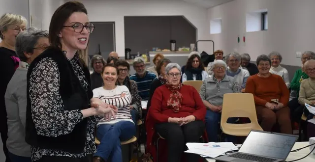 photo  à gauche au premier plan : justine brémond, déléguée départementale.  &copy;  ouest-france 