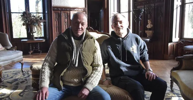 photo  le chef simon davey et son fils oliver, assistant le propriétaire du château de challain-la-potherie, proposent, avec la complicité de valeria hryschenko, la nouvelle cheffe de cuisine du château, une soirée d’exception pour la saint-valentin le 14 février  &copy;  co - joël audouin 