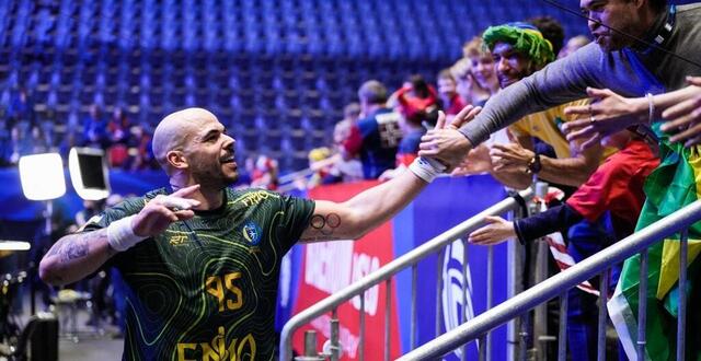 photo  récent quart de finaliste du mondial avec le brésil, gustavo rodrigues est l’une des recrues phares de cesson rennes pour la saison prochaine.  ©  photo : ntb via afp 