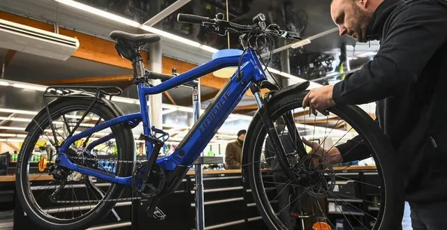photo  dans le magasin mondovélo de mulsanne, au sud du mans, l’activité est en baisse depuis début 2024.  &copy;  le maine libre – denis lambert 