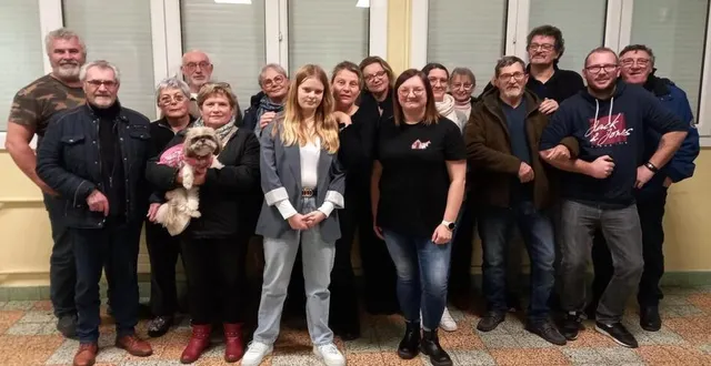 photo  les adhérents et membres du bureau de l’association du moulin du rouveau.  &copy;  le maine libre 
