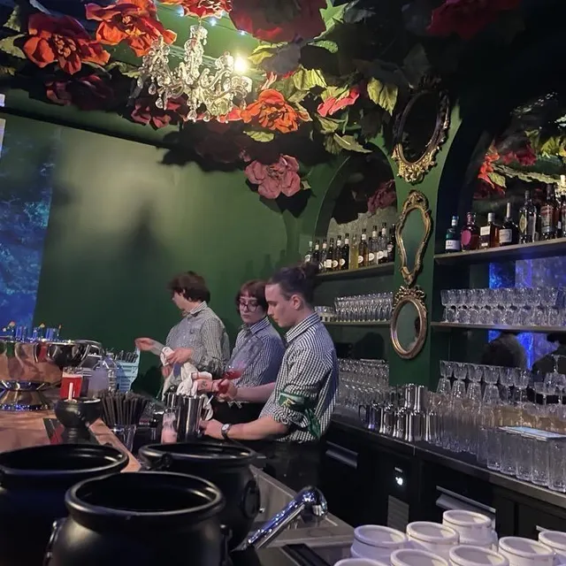 photo un bar à l’ambiance travaillée.  ©  ouest-france