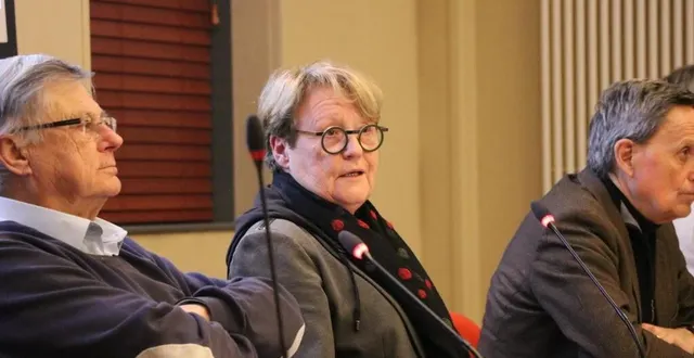 photo  geneviève coquereau, vice-présidente d’anjou bleu communauté en charge des finances, a présenté le débat d’orientations budgétaires, mardi 4 février 2025, lors du conseil communautaire.  &copy;  ouest-france 