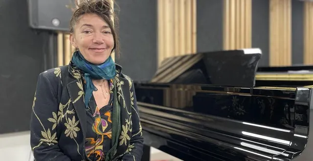 photo  pascaline herveet écrit un spectacle autour de femmes emprisonnées et participe à un atelier de chant.  &copy;  le maine libre 