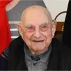 photo  charles cousin, 102 ans, assiste assidûment aux réunions de trois clubs d’aînés. 