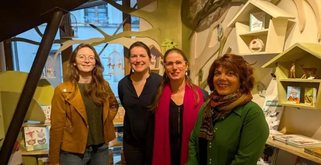 photo  justine, clotilde, sandy et emmanuelle ont inauguré la nouvelle boutique dans les locaux de carnuta.  &copy;  ouest-france 