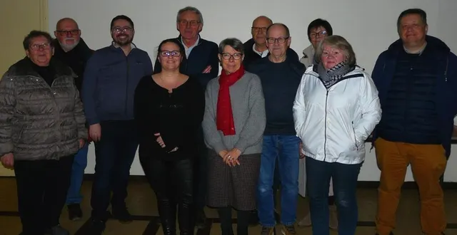 photo  les membres du comité de jumelage préparent déjà le voyage en angleterre de 2026.  &copy;  le maine libre 