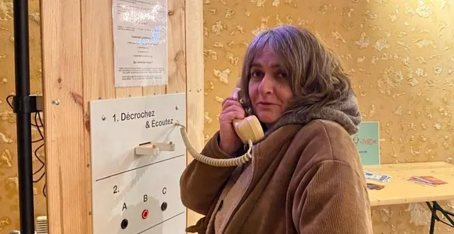 photo  décrochez écoutez, parlez, le sonomaton offre un espace propice à l’expression libre.  &copy;  lpp 