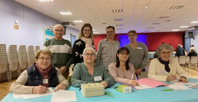 photo  l’assemblée générale de l’association abord’âge se tenait à la salle des fêtes, vendredi soir.  &copy;  ouest-france 
