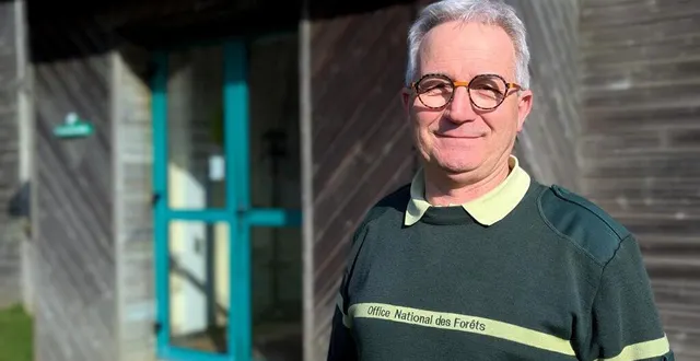 photo  hervé daviau, responsable office national des forêts (onf) de l’unité territoriale, présente les chantiers de 2025 en forêt de bercé.  &copy;  ouest-france 