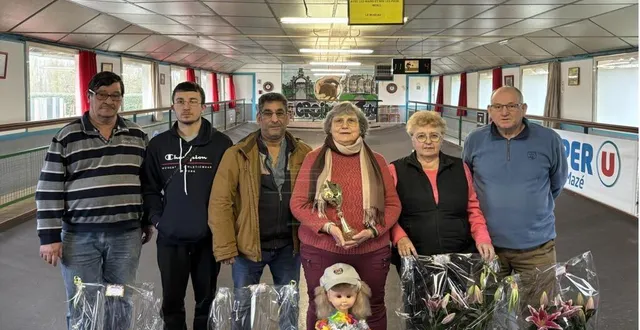 photo  samedi 1er février, la société la croix boujuau a organisé la finale du challenge de la petite poupée. la victoire revient à l’équipe composée de joël catté et colette dohy, qui s’est imposée face à nourreddine el azhar et lilian guy sur le score de 12 à 4. la journée s’est terminée dans la convivialité par un repas moules-frites.  &copy;  co 