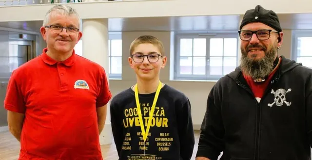 photo  régis paummier, timéo plessis et pierrick bruneau.  &copy;  le maine libre 