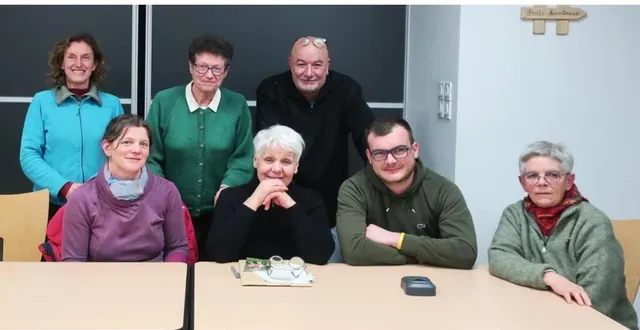 photo  des membres du comité des fêtes d’avessé.  &copy;  le maine libre 