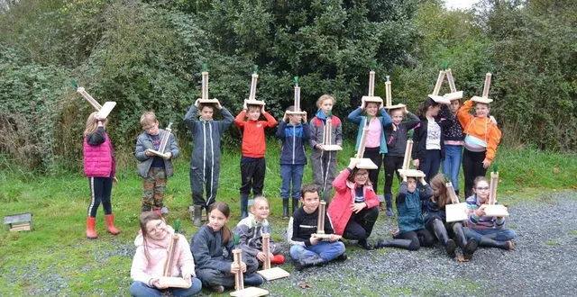 photo  à toutes les vacances scolaires, le club nature occupe les enfants de la commune durant deux jours. des bénévoles les encadrent.  &copy;  ouest-france 