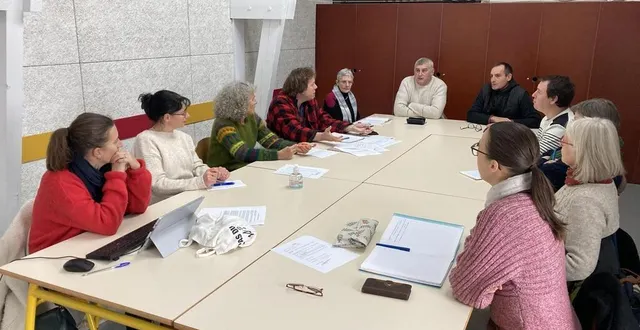 photo  les membres de l’amap se sont retrouvés pour réfléchir et étendre leurs projets.  &copy;  ouest-france 