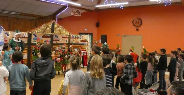 photo  le traditionnel spectacle de noël a peut-être vécu sa dernière année.  &copy;  archives le maine libre 