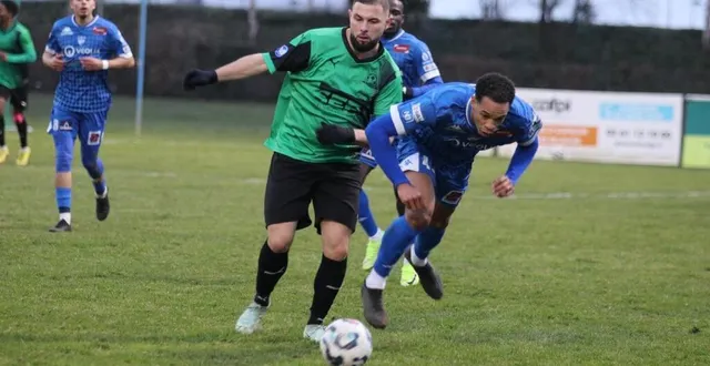photo  hakim el hamdaoui et l’us alençon ont arraché le point du nul.  &copy;  nathalie douley 