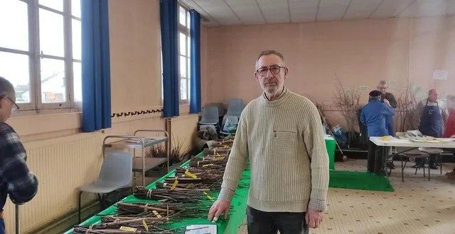photo  jean-pierre gautier, président de l’association des croqueurs de pommes maine perche.   &copy;  le maine libre 