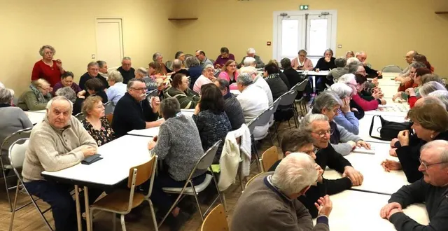 photo  la salle polyvalente était comble lors de l’assemblée générale de l’association générations mouvement saint-mars.  &copy;  le maine libre 