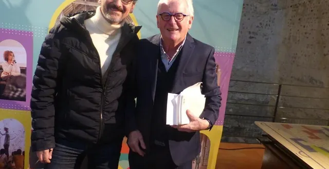 photo  david foenkinos et antoine boussin, après une heure d’interview en public, dimanche 16 février 2025, lors des entretiens littéraires, à angers.  &copy;  ouest-france 