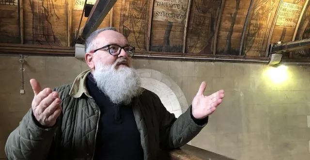 photo  jean-claude gapin-frehel a fait plusieurs découvertes récentes, notamment sur l’interprétation de la voûte peinte, et compte les partager avec le public ce week-end à l’église saint-aubin de bazouges-cré.  &copy;  le maine libre 