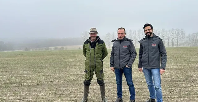 photo  à la fontaine-saint-martin, près de la flèche (sarthe), l’éleveur frédéric guiet s’est tourné vers l’entreprise tse. en 2026, une parcelle de 14 ha de son exploitation accueillera des ombrières d’élevage.  &copy;  ouest-france 