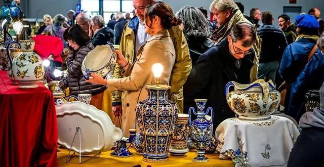 photo  les visiteurs des puces de printemps pourront faire le tour de 80 stands.  &copy;  archives le maine libre – yvon loué 