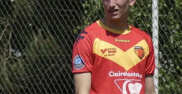 photo  le mans fc va rendre hommage à gatien guibert avant la rencontre de national contre quevilly.  &copy;  photo : le mans fc 