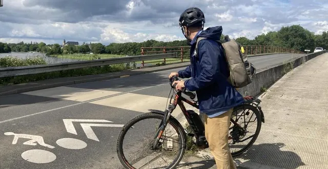 photo  les cyclistes ont-ils le droit de traverser au passage piéton ?  &copy;  co 