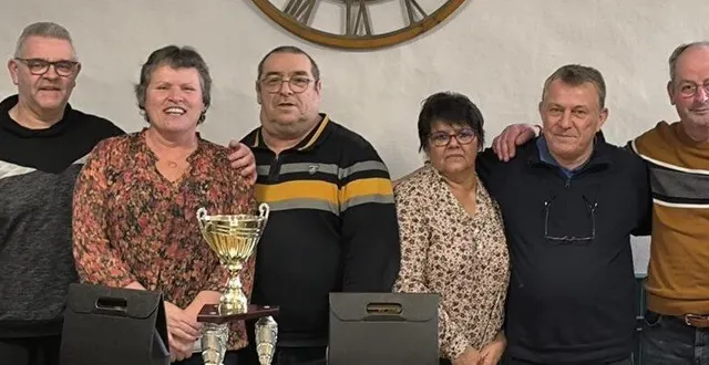 photo  les finalistes accompagnés de mireille, fille de jeannette et de bruno, responsable des jeux.  &copy;  co 