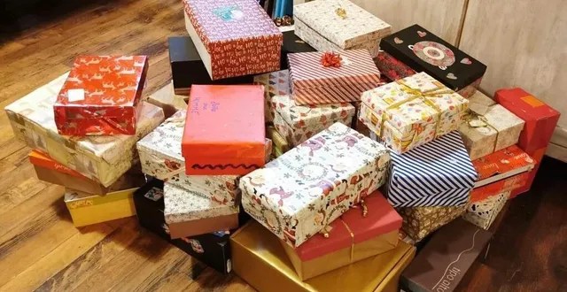 photo  l’association l’émoi de l’année a collecté plus de 6 000 boîtes de noël solidaires.  &copy;  archives co 