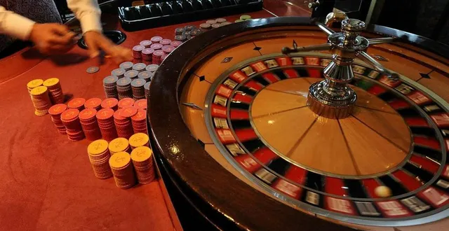 photo  après avoir obtenu l’accord du ministère de l’intérieur pour l’implantation d’un casino, la ville du lion-d’angers souhaite modifier son plan local d’urbanisme pour permettre l’installation de celui-ci. la communauté de communes des vallées du haut-anjou a donné son accord à ce projet.  &copy;  archives stephane geufroi / ouest-france 