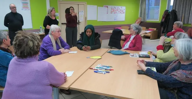 photo  mardi 25 février 2025, en soirée, florence labelle et éléna christofides se sont réjouies de la participation très active des habitants.  &copy;  ouest-france 