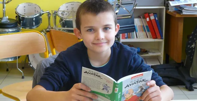 photo  lenny aime lire et est fier de représenter son école pour les finales départementales.  &copy;  le maine libre 