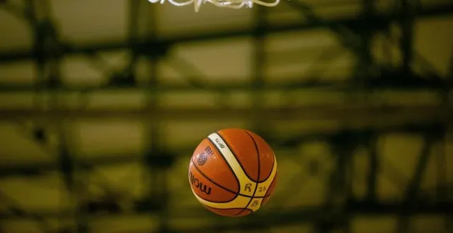 photo  .  &copy;   co 