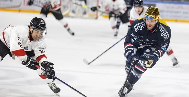 photo  les ducs d’angers de brady shaw vont jouer deux matchs à chamonix.  &copy;  co - régine lemarchand 
