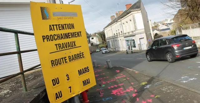 photo  la circulation sera perturbée pendant les prochaines semaines rue paul-doumer, à sablé-sur-sarthe.  &copy;  ouest-france 