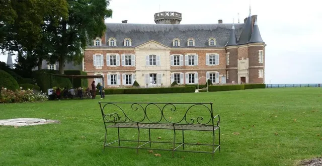 photo  le château et ses jardins se laissent découvrir dès ce mois de mars, tous les dimanches après-midi.  &copy;  ouest-france 
