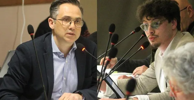 photo  nicolas leudière, le maire, et maxence mazari, élu d’opposition, lundi 3 mars, au conseil municipal.  &copy;  ouest-france 